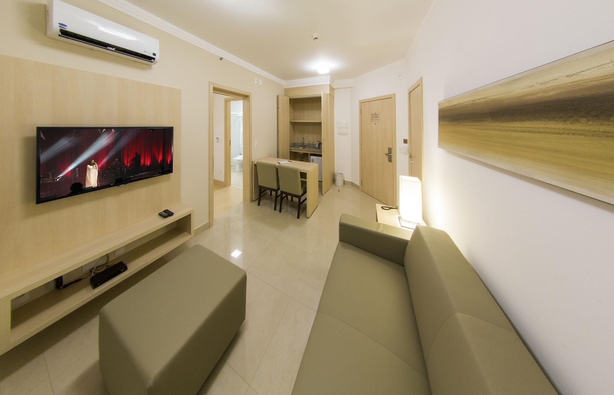 Hotel Mont Blanc Premium Ribeirao Preto Exterior photo A typical apartment at the complex