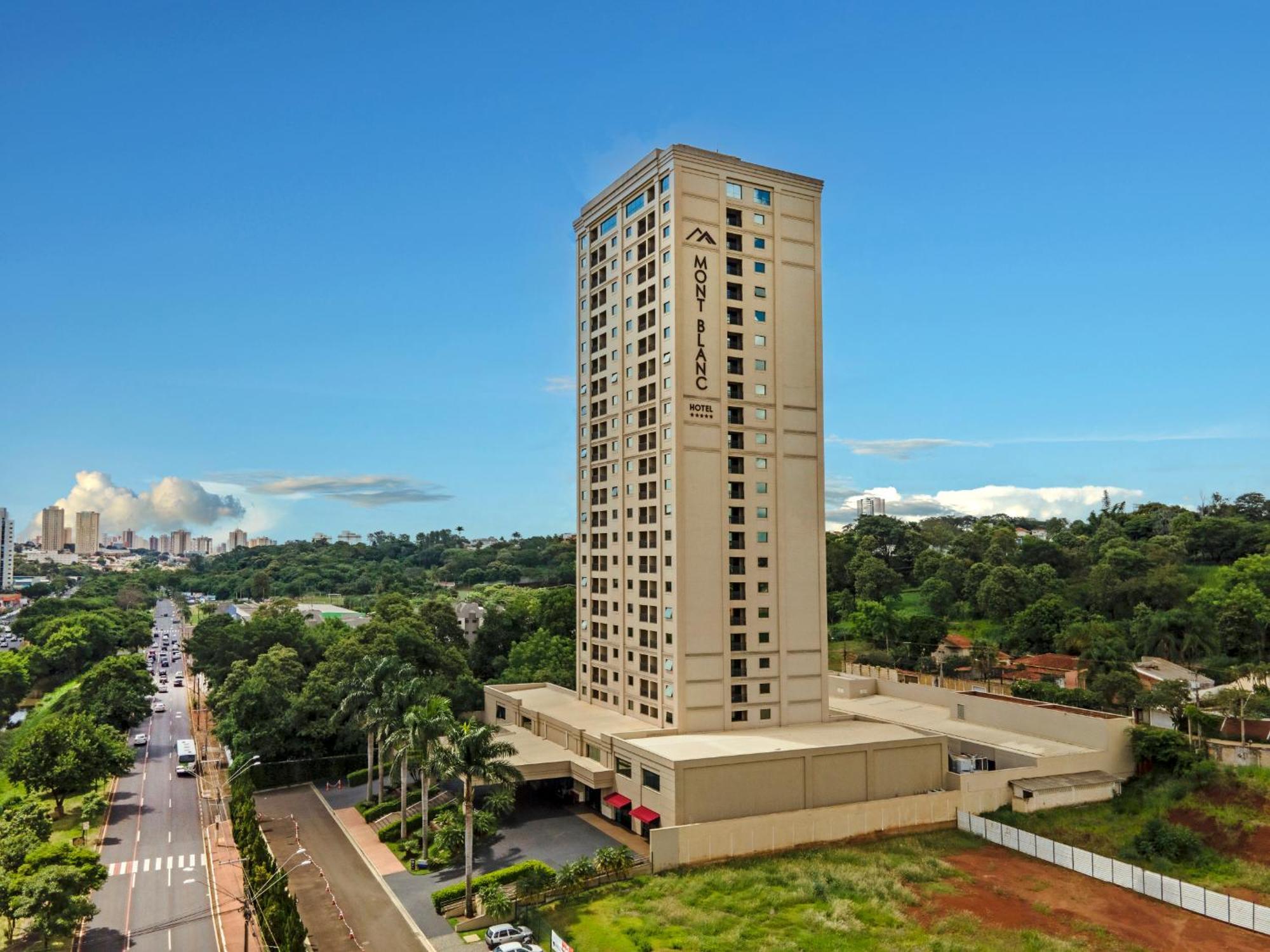 Hotel Mont Blanc Premium Ribeirao Preto Exterior photo The hotel in 2016