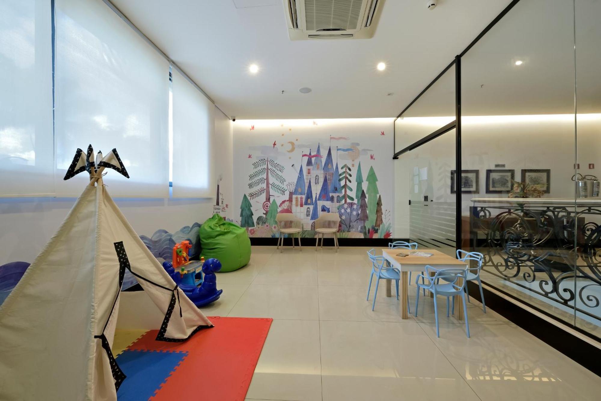 Hotel Mont Blanc Premium Ribeirao Preto Exterior photo Kids Club