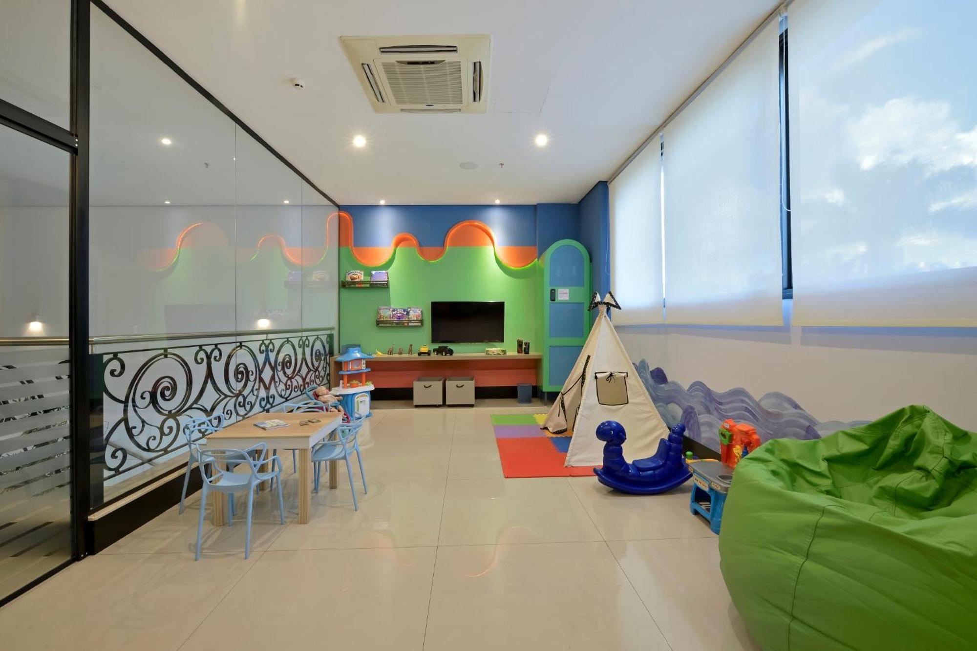 Hotel Mont Blanc Premium Ribeirao Preto Exterior photo Children's room
