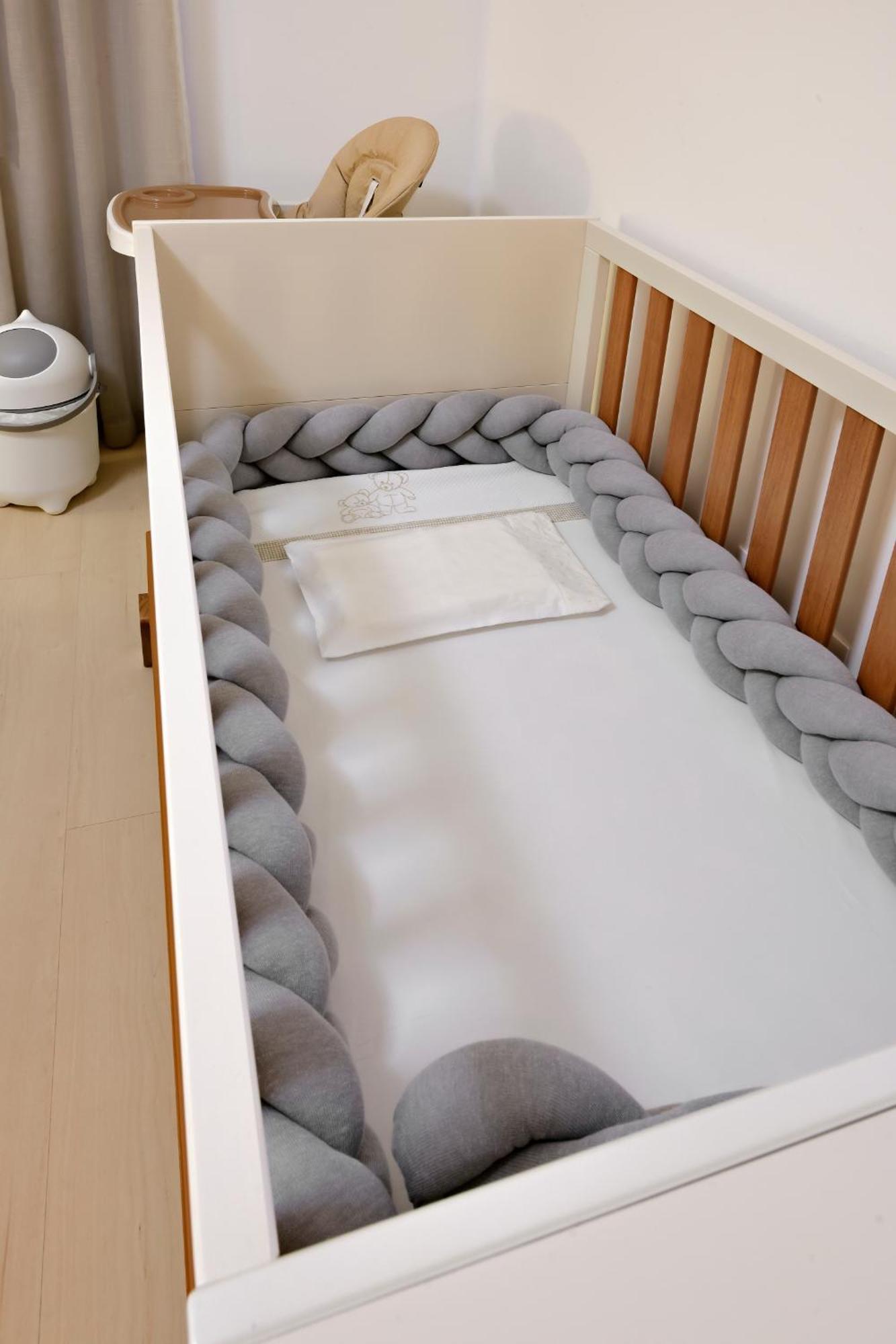 Hotel Mont Blanc Premium Ribeirao Preto Room photo A crib bumper