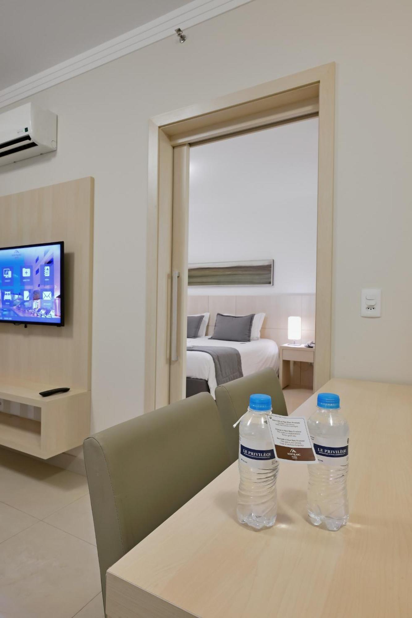 Hotel Mont Blanc Premium Ribeirao Preto Room photo A room at the hotel